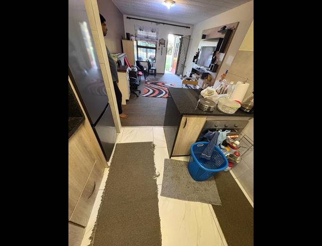 2 BEDROOM APARTMENT FOR SALE IN ROBINDALE